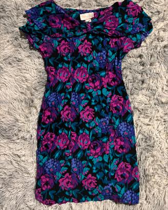 Vestitino tema floreale