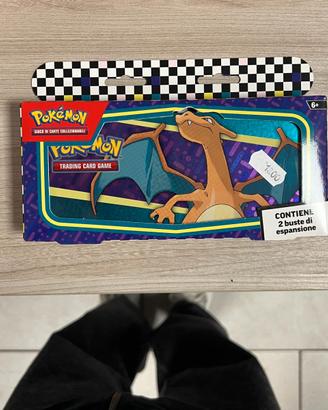Pokémon Astuccio Charizard + 2 Buste  sigillato
