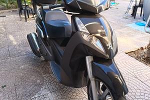 Scooter Peugeot Geopolis 400 c.c. colore nero