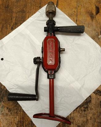 Trapano manuale