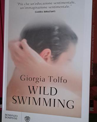 Libro Wild swimming - Giorgia Tolfo