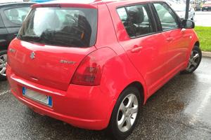 SUZUKI Swift (2005-2010) - 2005