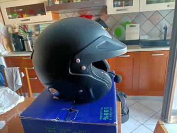 Casco Sparco con interfono per auto