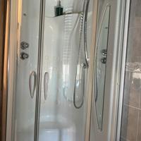 Cabina doccia multifunzione HAFRO