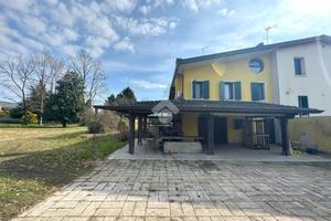 PORZIONE DI BIFAMILIARE A VENEZIA