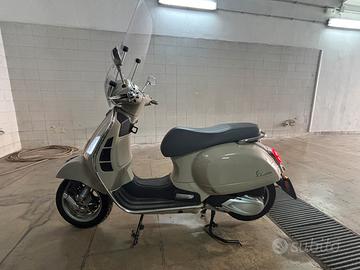 Vespa gts 310