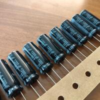 Condensatori 1200uf 25v nuovi Panasonic 