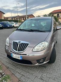 Lancia musa 1.4 16V poltrone frau