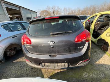 KIA CEED MODELLO JD 2016 PER RICAMBI