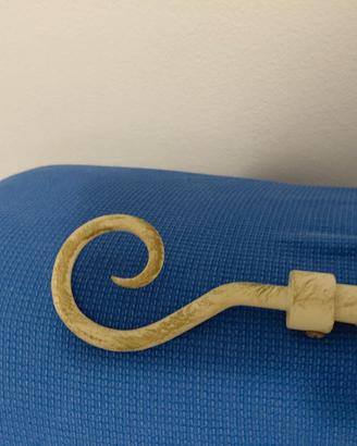 Tenda da interno con bastone