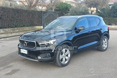 VOLVO XC40 D3 Geartronic Momentum