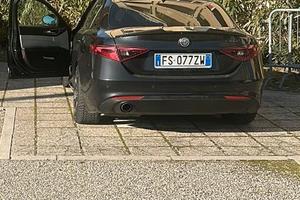 Diffusore  posteriore alfa romeo giulia