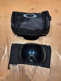 Maschera oakley nera taglia L