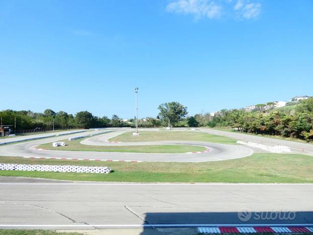 TERRENO CON ATTIVITA' STORICA GO KART