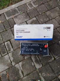 Alimentatore caricabatterie 