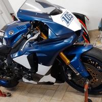 YAMAHA R1 2019