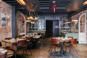 Villanova Pub/Lounge Bar con cucina