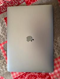 Macbook Pro 15 grigio siderale