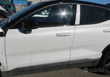 Volvo EX30 Porte Porta Anteriore Posteriore Sinist