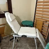 Poltrona tatuaggio e pedicure