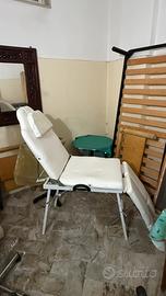 Poltrona tatuaggio e pedicure