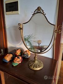 vari articoli d'arredo