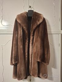 Pelliccia Castoro Chiaro di Luna