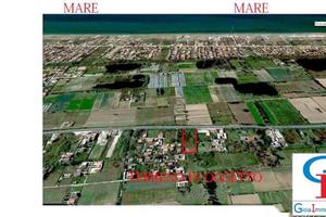 Terreno di 3371 m² a Mondragone