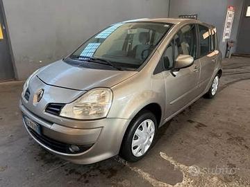 Renault Modus 1.2 16V GPL Dynamique
