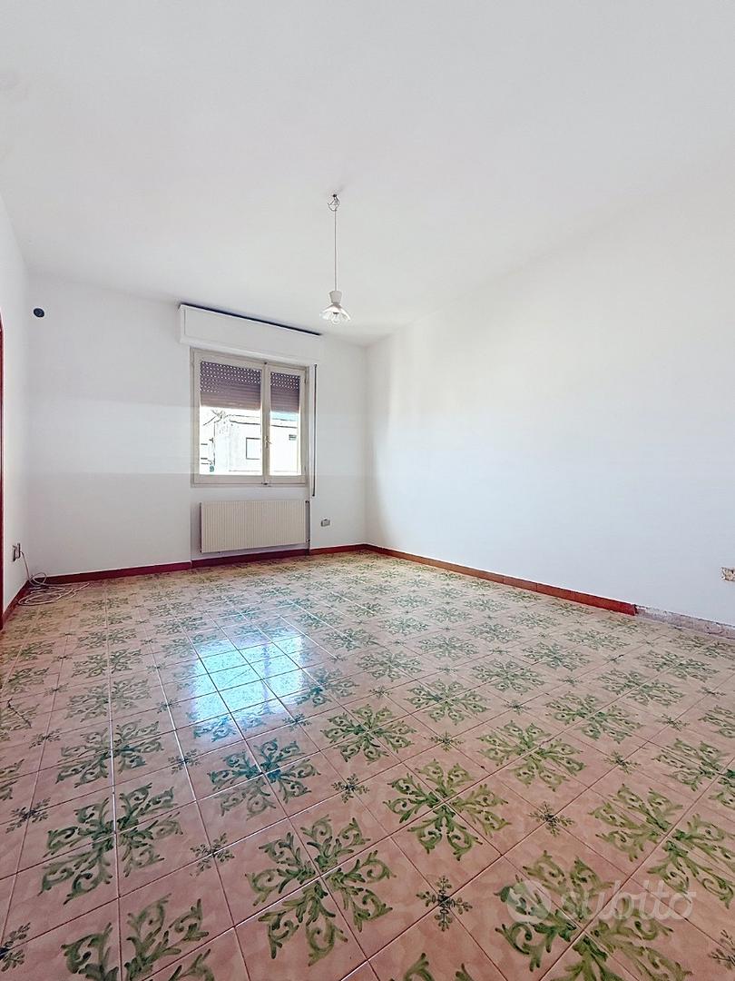 Ampio appartamento - Vista 2