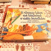libro il grande libro del ricamo e della maglia
