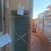 Mobile colonna Mondo Convenienza e frigo Candy da 