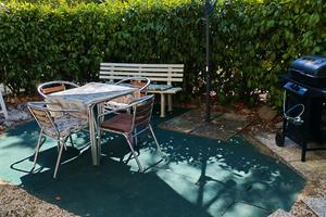 bungalow più roulotte fissa con veranda 