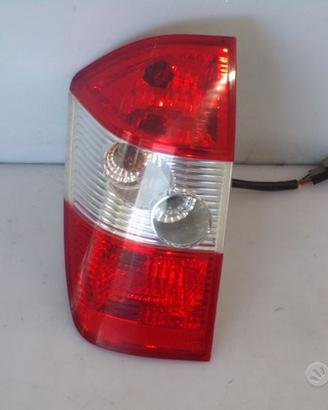 Fanale posteriore sinistro DR 5 2010