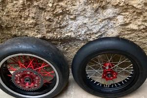 Cerchi motard honda crf