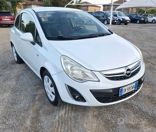 Opel Corsa 1.2 85CV 3 porte GPL-TECH b-color