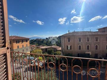 4 LOCALI A PERUGIA