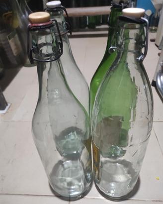 Bottiglie di vetro per vino