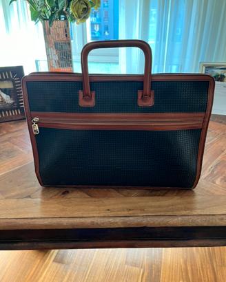 Serapian borsa lavoro