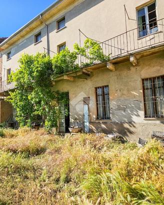 CASA SEMINDIPENDENTE A ALESSANDRIA