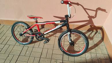 bmx race free agent team limo