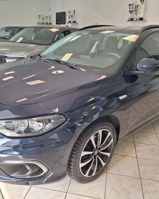 Fiat Tipo 1.3 Mjt S&S SW Lounge