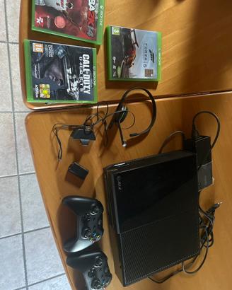 Xbox one con 2 controller