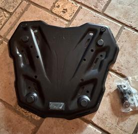 Givi piastra MONOKEY M9B trekker rack in alluminio