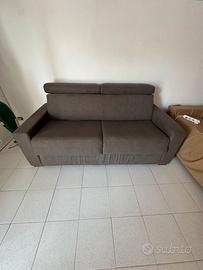 Divano letto matrimoniale
