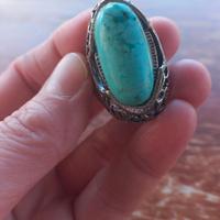 Anello in argento con turchese