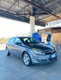 Opel Astra H 1.7 cdti