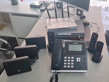 Si vendono modem, apparati e cordless
