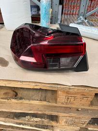 Faro Fanale Posteriore SX 9829317380
