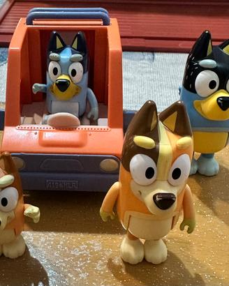 Personaggi (famiglia al completo) bluey e binho